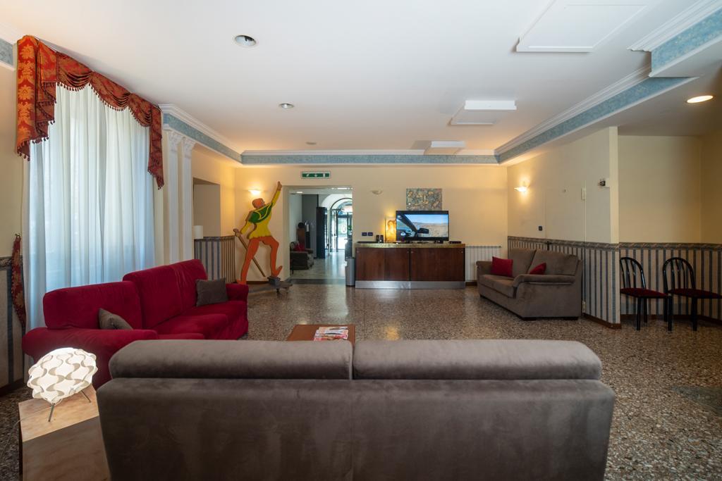 Hotel Italia & Lombardi Montefiascone Zewnętrze zdjęcie
